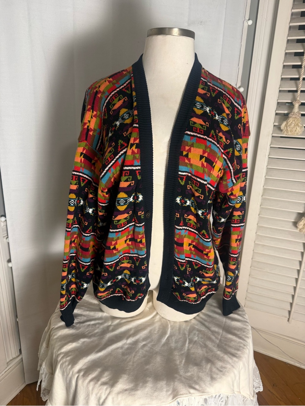 Vintage Real Clothes Southwestern Aztec Cardigan Sweater XL Colorful Boho 90s
